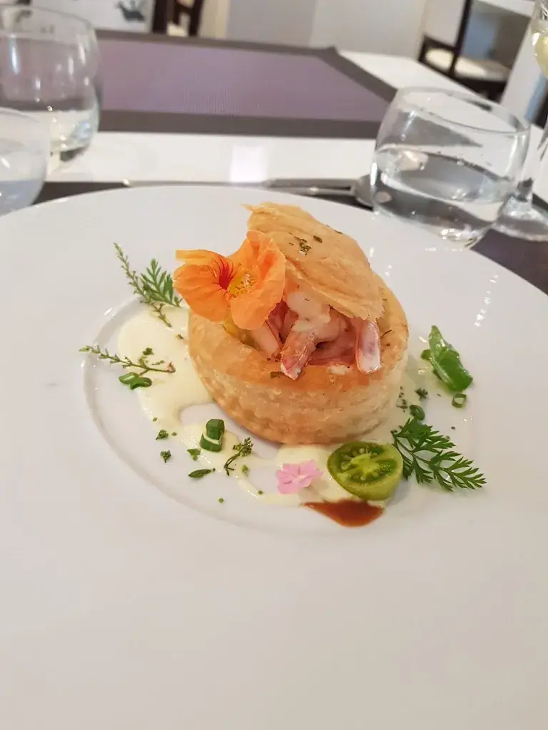 Sebastian Ahlering_Le Plaza Lunae_Lunel_review