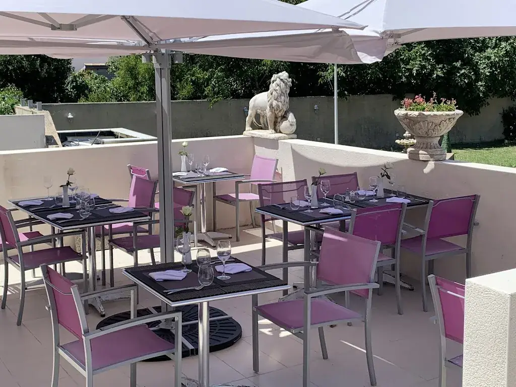 Le Plaza Lunae_Lunel_slider_image_1