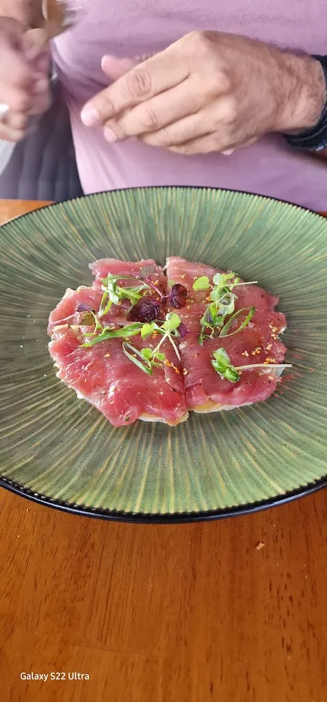 Aleks “ASAPT” Albreht_Les Vagues_Agde_reseña