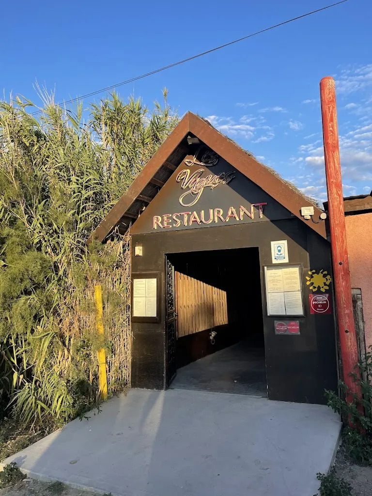 Les Vagues_Agde_slider_image_1