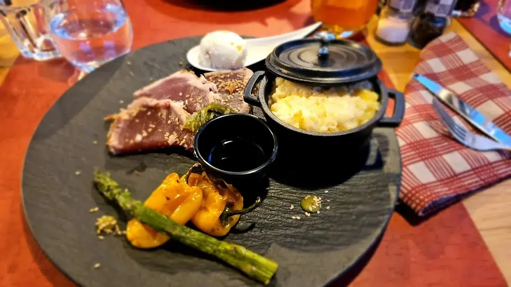 Jorian D_L'ARRIVAGE_Agde_review