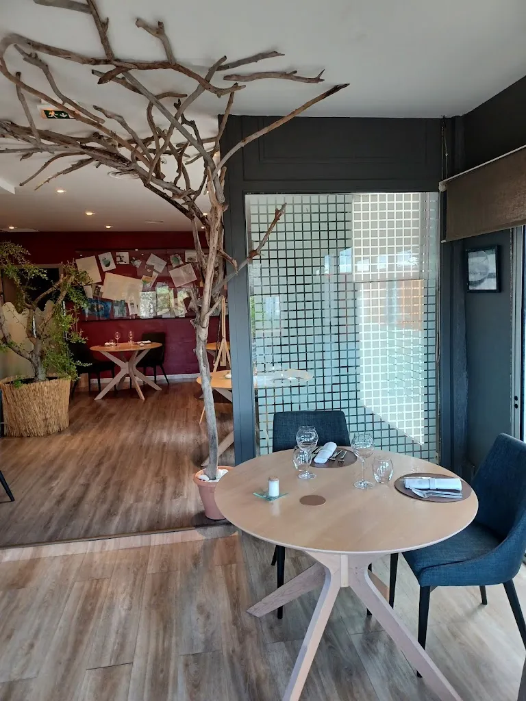 La Table De Stephane_Agde_slider_image_1