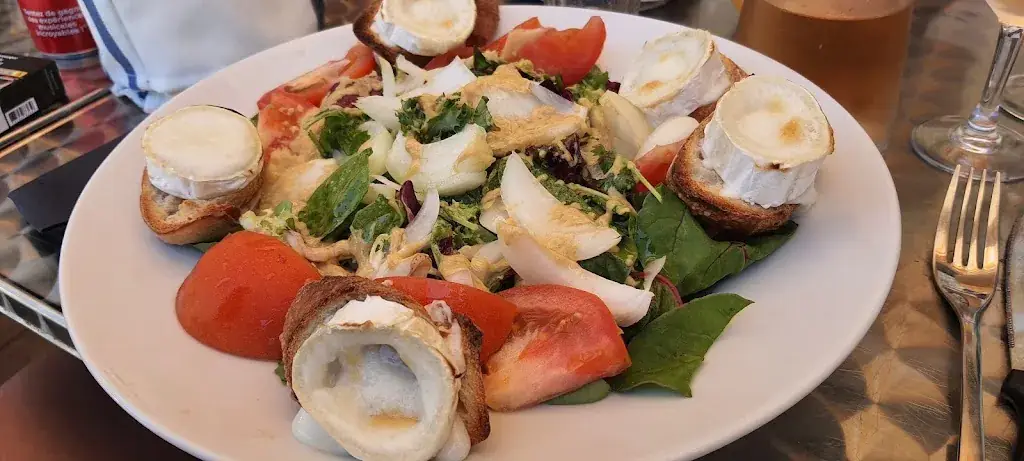 Aqui Mail_Agde_slider_image_2