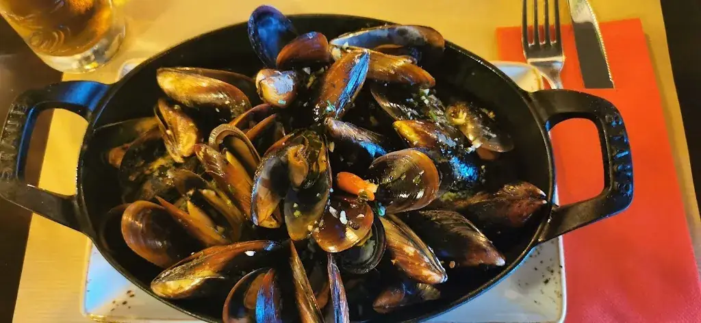 Oguz Alankaya_Papy's grill_Agde_review