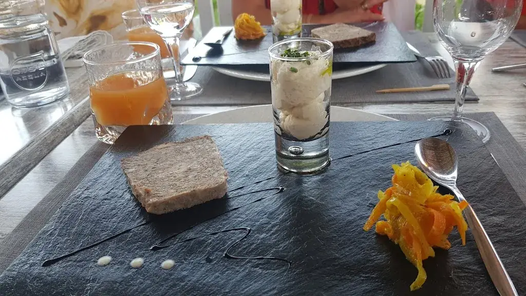 Grand-îlet Restaurant réunionnais_Colombe_slider_image_3