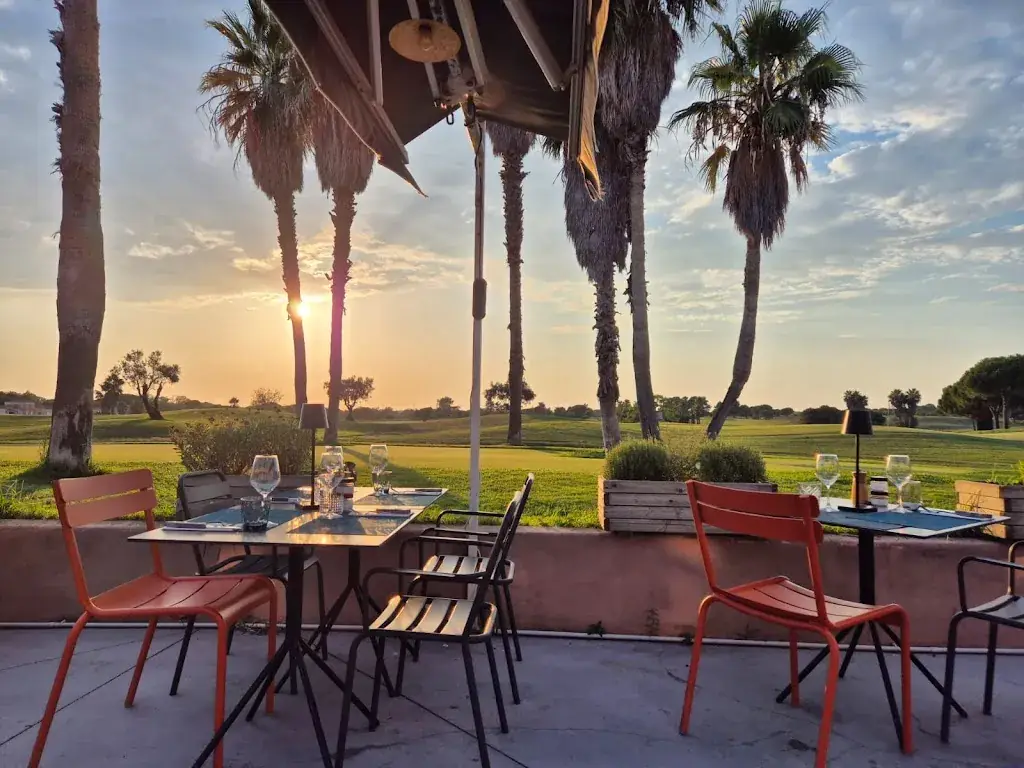 Le Dix 9_Agde_slider_image_3