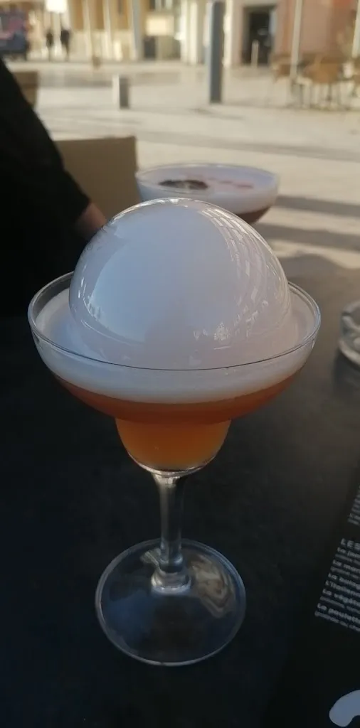 Ales Sandro_O SPOT_Agde_review