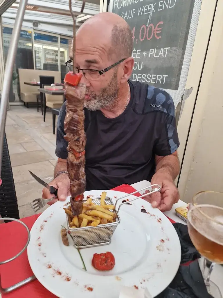 Frédéric Leyder_Brasserie du front de mer_Agde_review