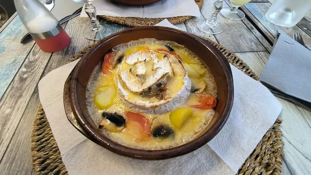 DA DU_Chez Graziella_Agde_review