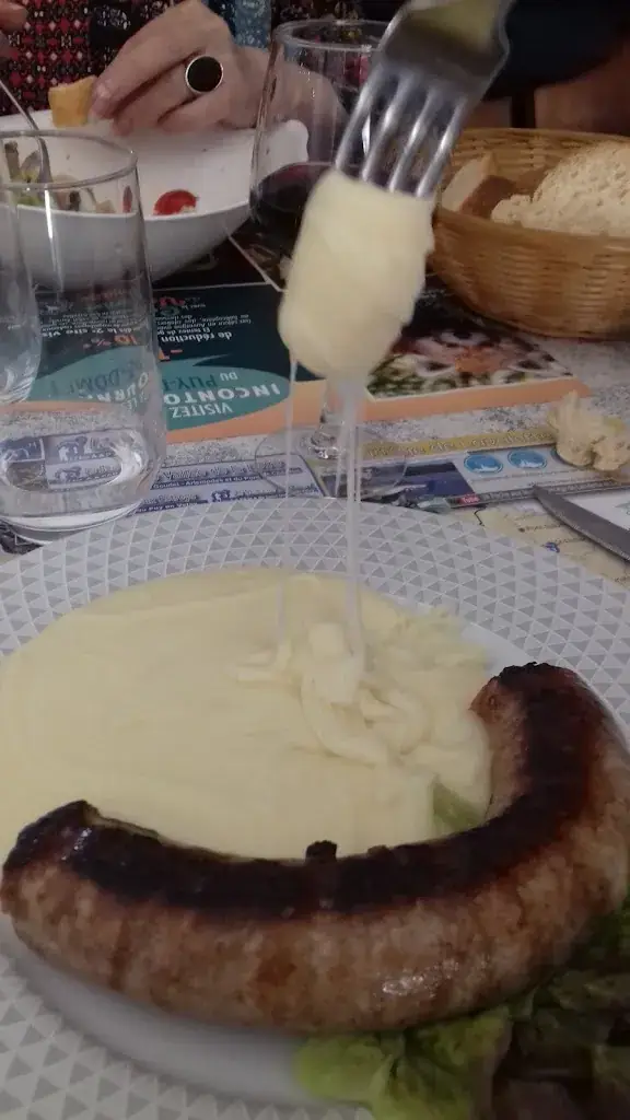 Menu_Aux P'tits Oignons_Lempdes-sur-Allagnon_immagine_1