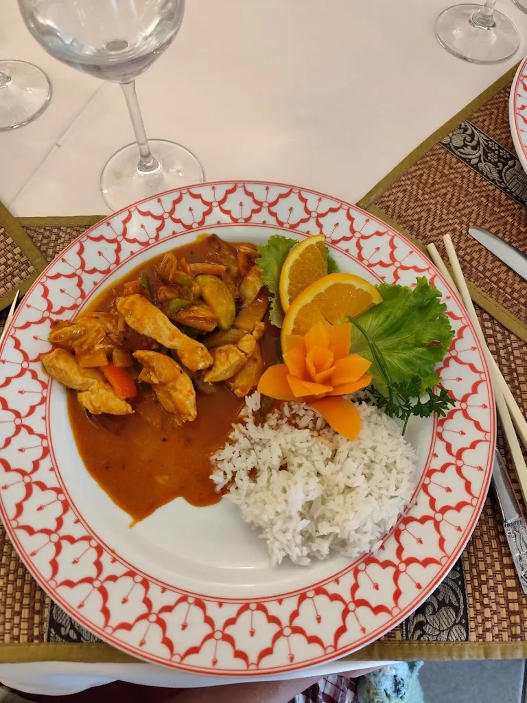 Camille Ryckewaert_Fleur de Lotus_Albias_review