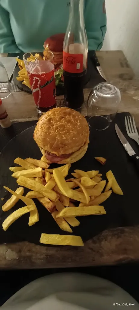 Yannick Cantineau_LA FRATERIE_Alénya_review