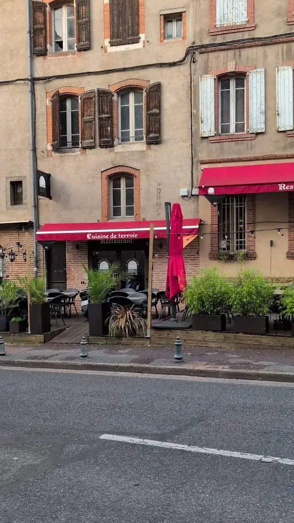 Restaurant Le Quai Choiseul_Albi_slider_image_2