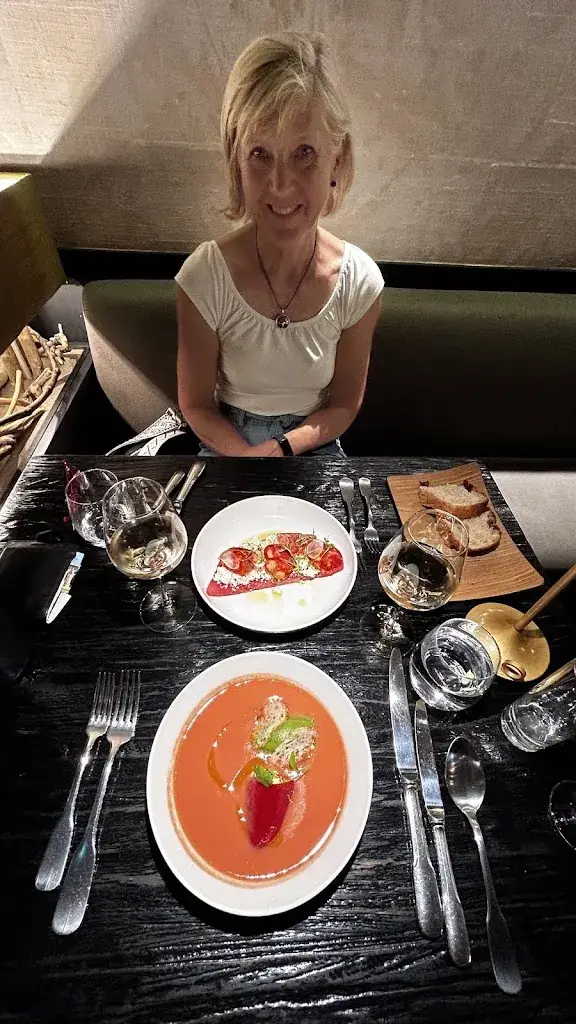 Michael Swain_Rowing_L' épicurien_Albi_review