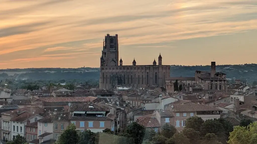 Florentin Blanc_LE TOIT DU THEATRO_Albi_review