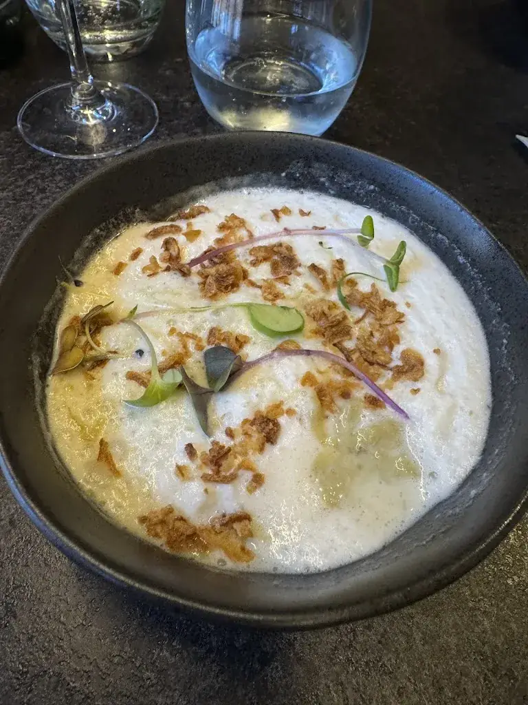 Eric Le Roux_Les Arcades_Albi_review