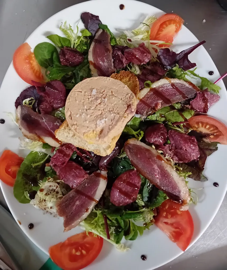 Café de la Place_Alignan-du-Vent_slider_image_3