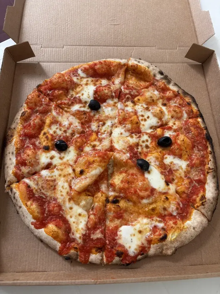 Elo Vn_Pizza Del Tony  camion à pizza_Alignan-du-Vent_Bewertung