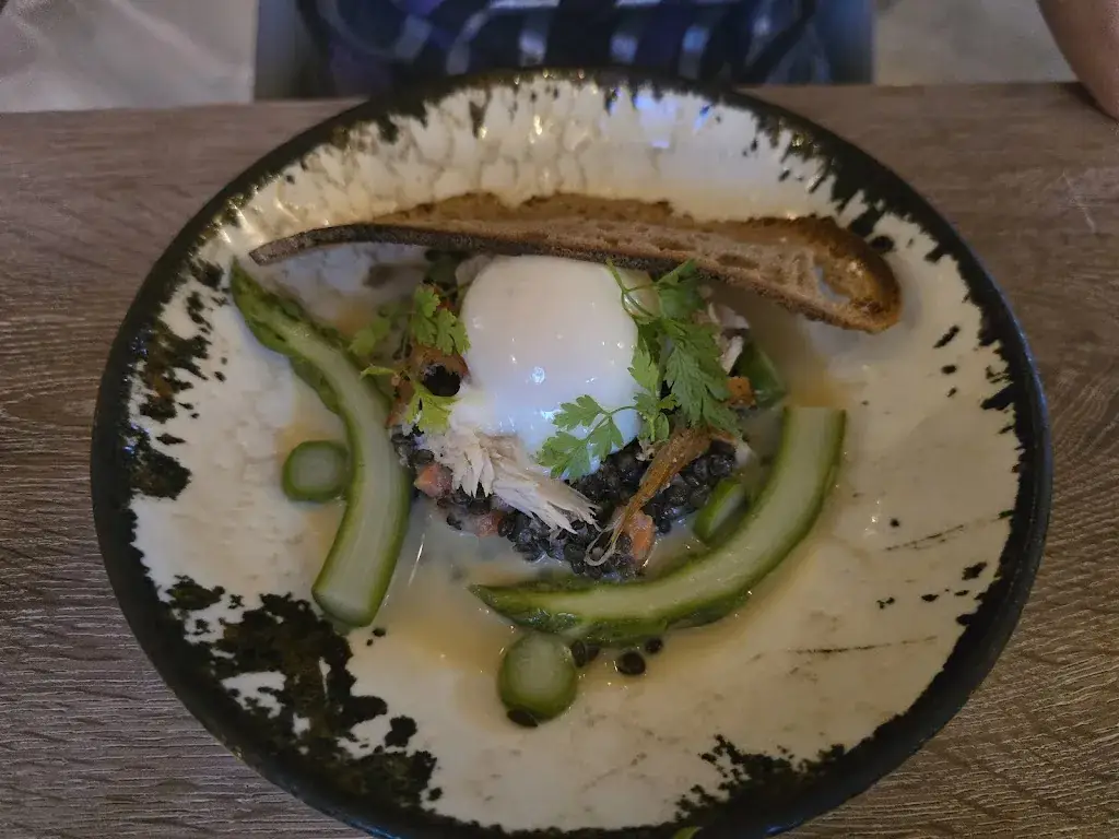 Cyril 38_le petit phare_Anduze_review