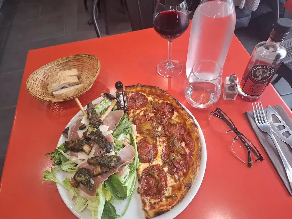 le 9_Pouzin_slider_image_3