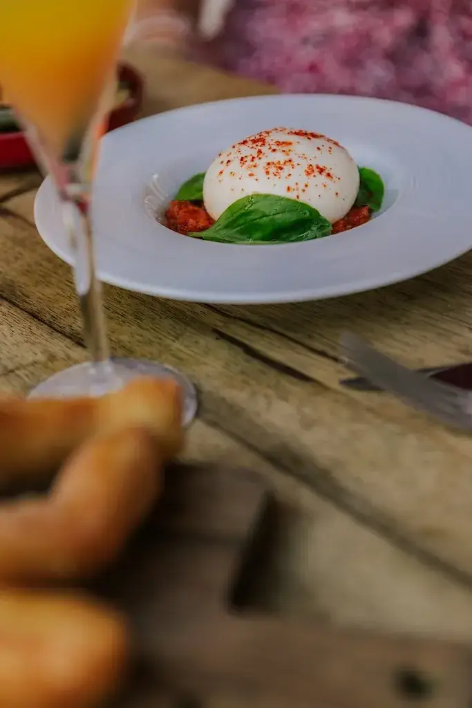 Fabien Desjeux_La Maison de Rêve_Aniane_review