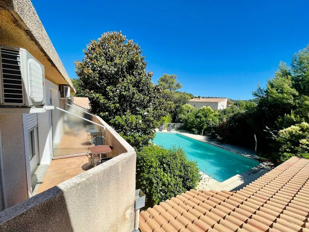 Hostellerie Saint-Benoit_Aniane_slider_image_1