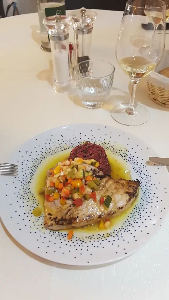 Trickske_La Pourpre et les Oliviers_Saint-Jean-de-Fos_review