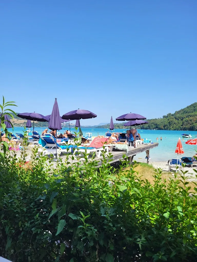 Pdjohnners_La Plage des Dauphins_Charavines_review