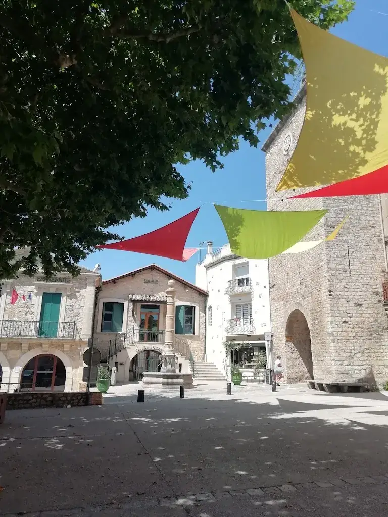 Sabrina_Le Saint Jean_Saint-Jean-de-Fos_review