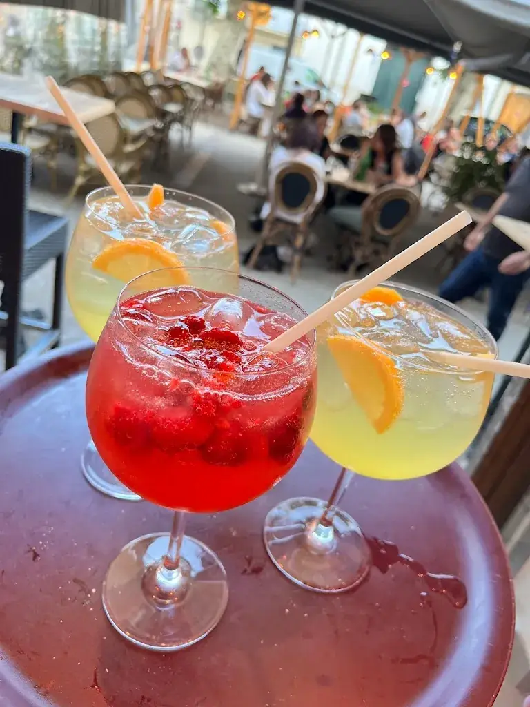 Le Petit Bistrot_Saint-Jean-de-Fos_slider_image_3