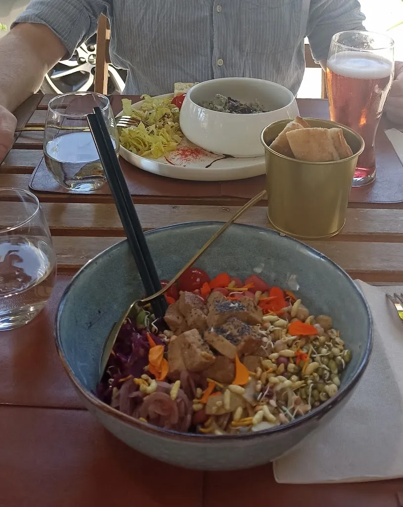 François_La table de Sonia_Aramon_recensione