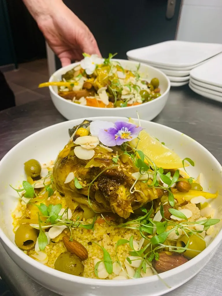 La table de Sonia_Aramon_slider_image_2