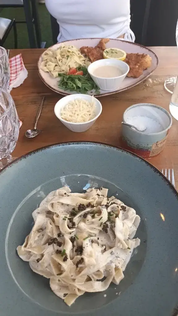 Camille_Famiglia_Alès_review