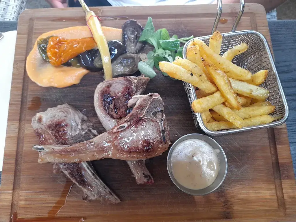 Alda Konig_Le Barbusse, restaurant Alès_Alès_review