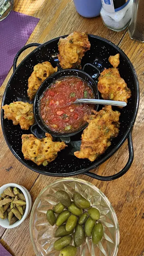 Lisa-Marie Moon_Lou Cabanot_Argeliers_review