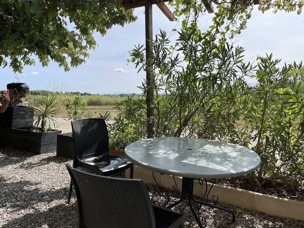 Le Chat Qui Pêche restaurant in Argeliers