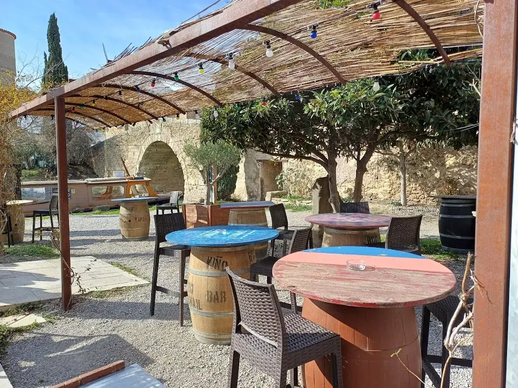 Auberge du somail restaurant in Saint-Nazaire-d'Aude