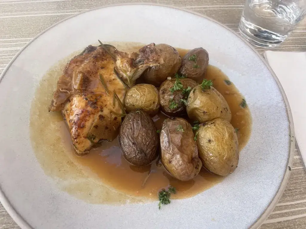 Katrina Sharonin_Le Comptoir Gourmand, Saint-Étienne-la-Varenne_Saint-Étienne-la-Varenne_review