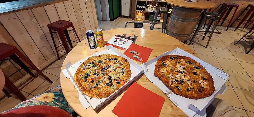 Lale G_FeedPizza_Arthès_review