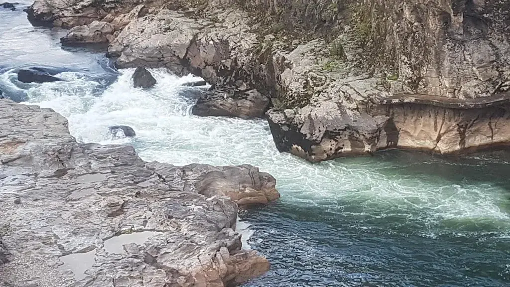 Au Petit Creux_Arthès_slider_image_3