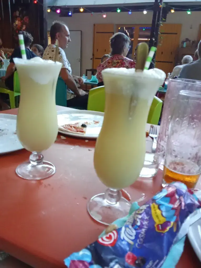 Nabirye Reachel_La guinguette_Aspet_review