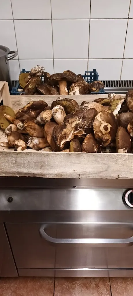 Chez Jo_Portet-d'Aspet_slider_image_2