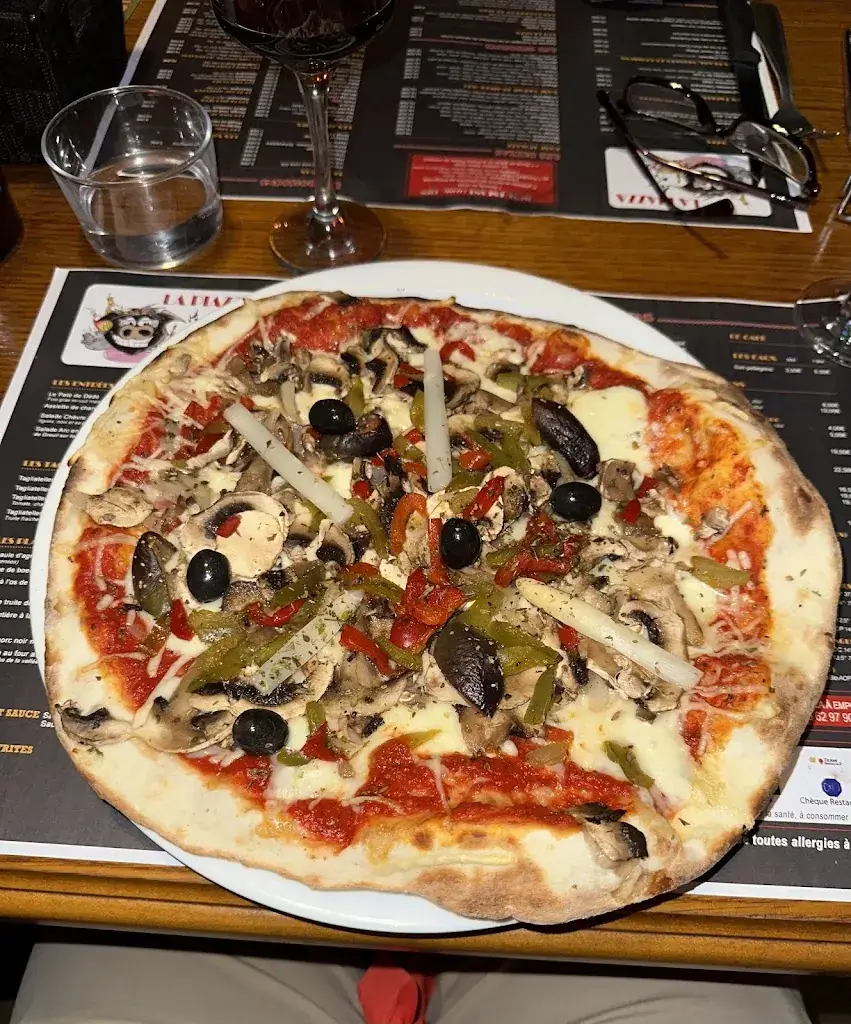 James Smyth_La Piazza_Argelès-Gazost_review