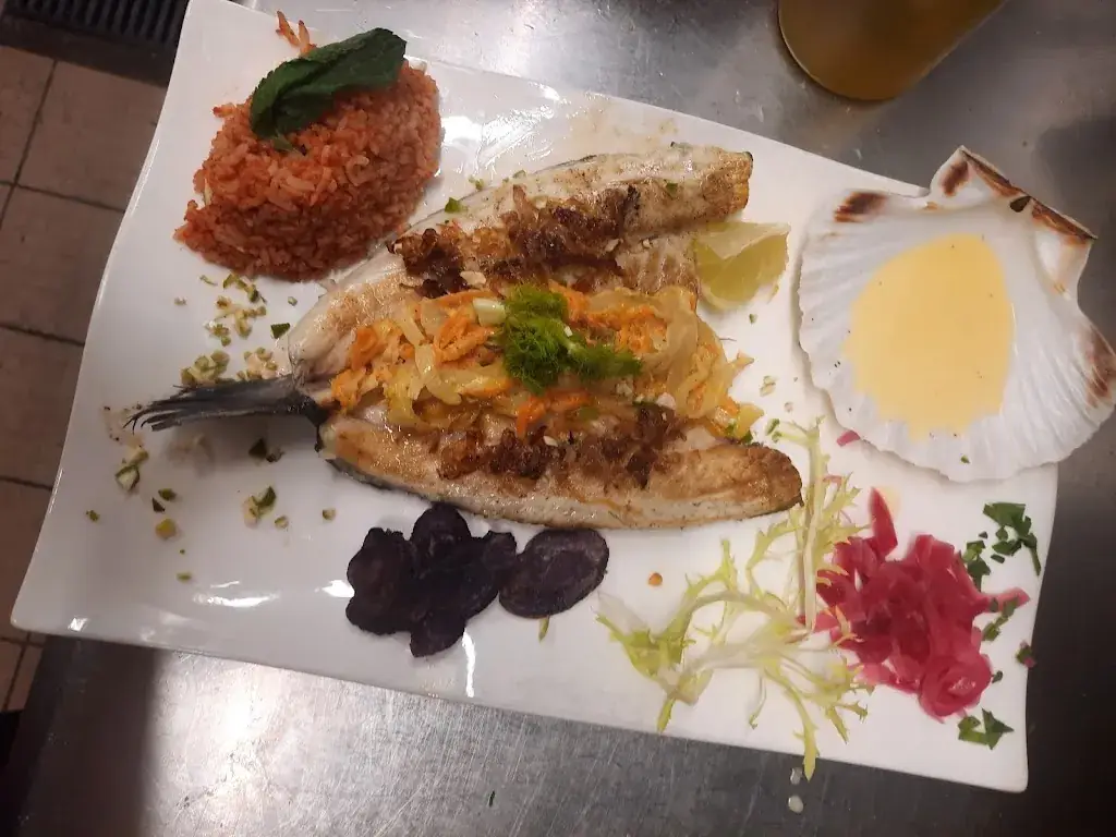 La Piazza_Argelès-Gazost_slider_image_3