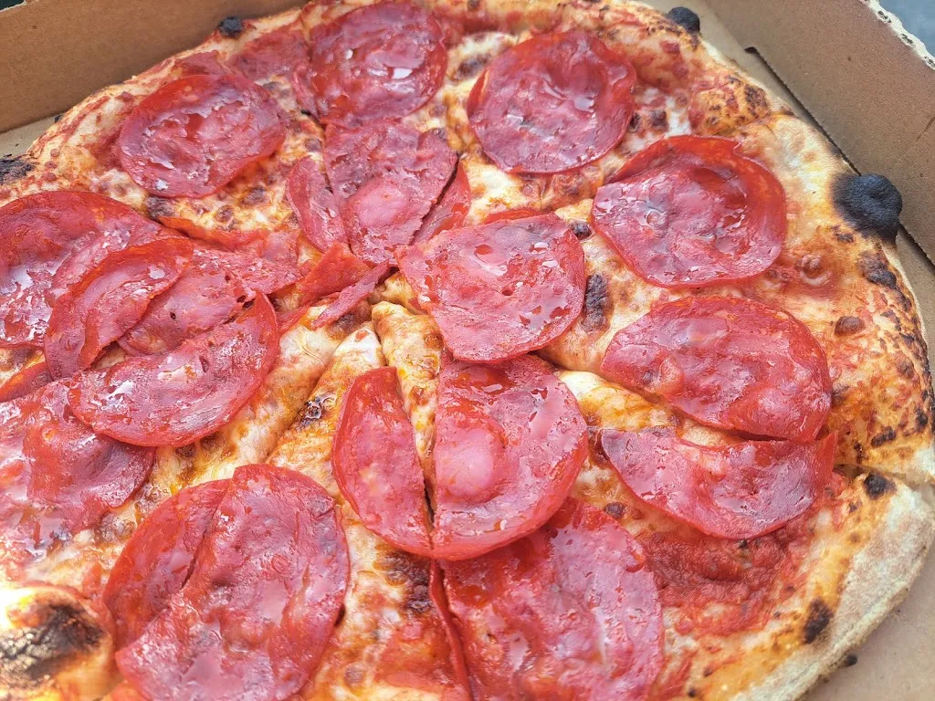 Esther Fernández_Vince's Pizza_Argelès-Gazost_review