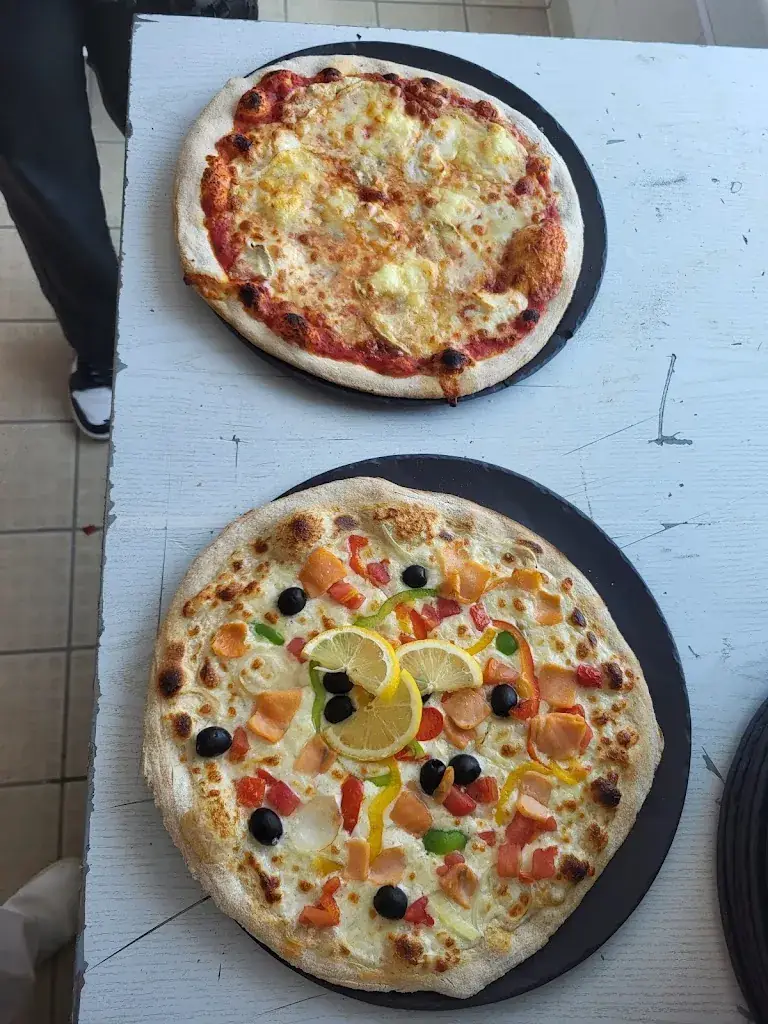 La Cantine - Pizzeria_Argelès-Gazost_slider_image_3