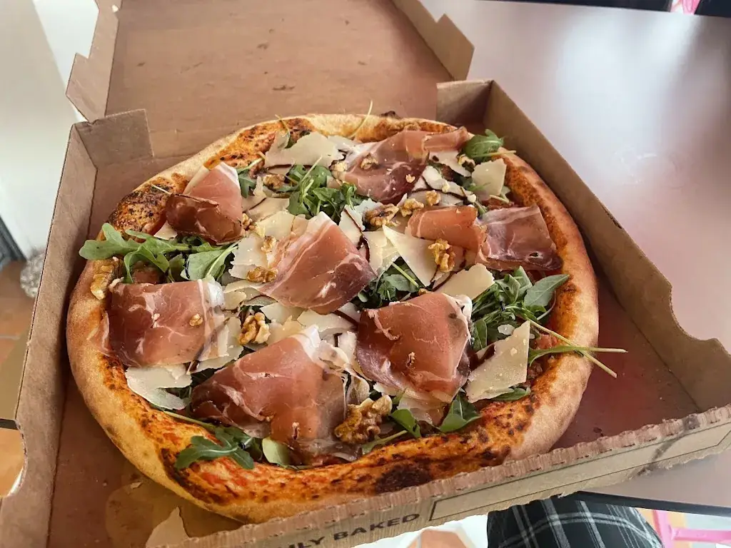 Kjell Rune Glærum_Pizzéria Nonni Pazzi_Argelès-Gazost_review