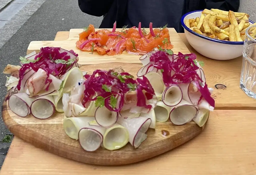 Mason Barnard_Adiu - Cave à manger - Vins naturels_Argelès-Gazost_review