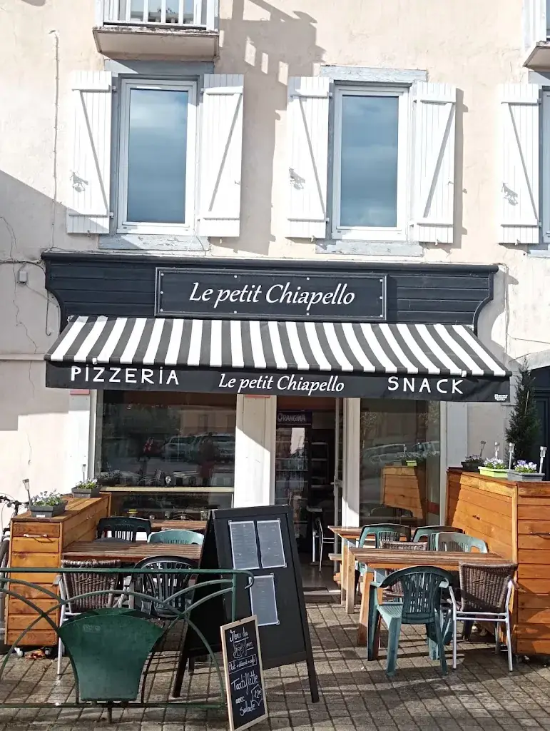 Le Petit Chiapello_Argelès-Gazost_slider_image_1