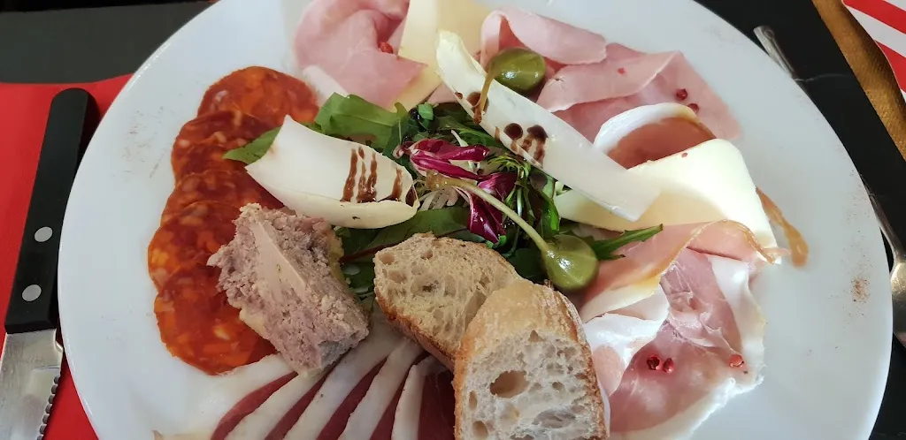 Auberge Les Saveurs d'Azun_Arcizans-Dessus_slider_image_2